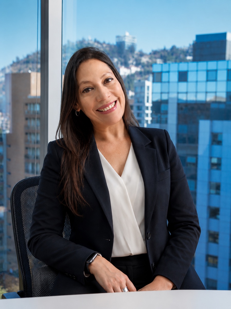 Carolina Andrea Guajardo Chavez, abogada socia de C&C Abogados